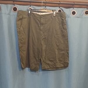 Alpine Design Men's Khaki Shorts